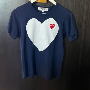 COMME Des GARÇONS
